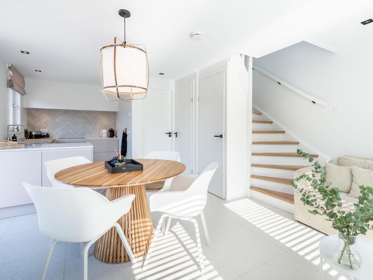 Cosy Holiday Home In Oostkapelle With A Garden Eksteriør bilde