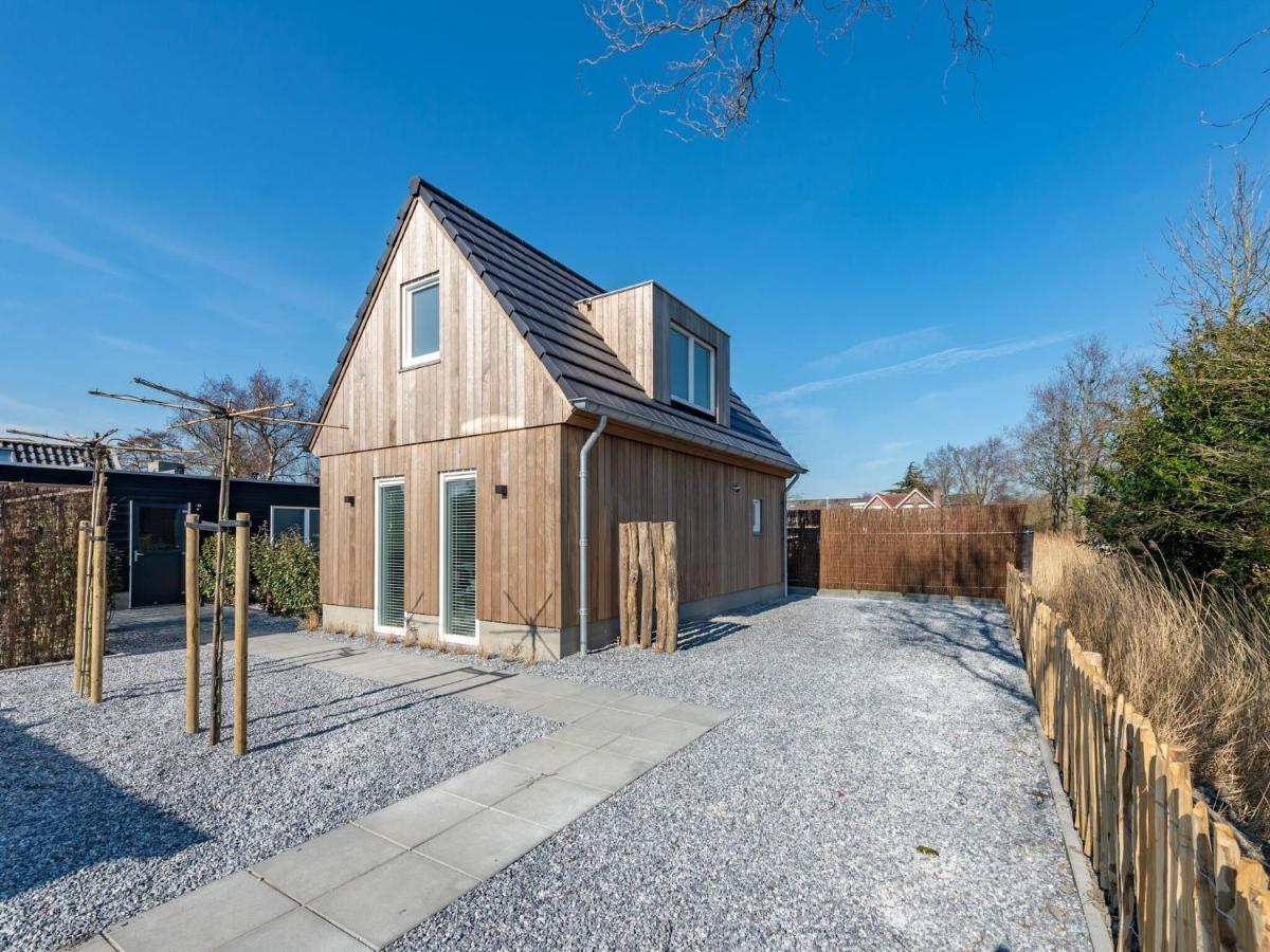 Cosy Holiday Home In Oostkapelle With A Garden Eksteriør bilde