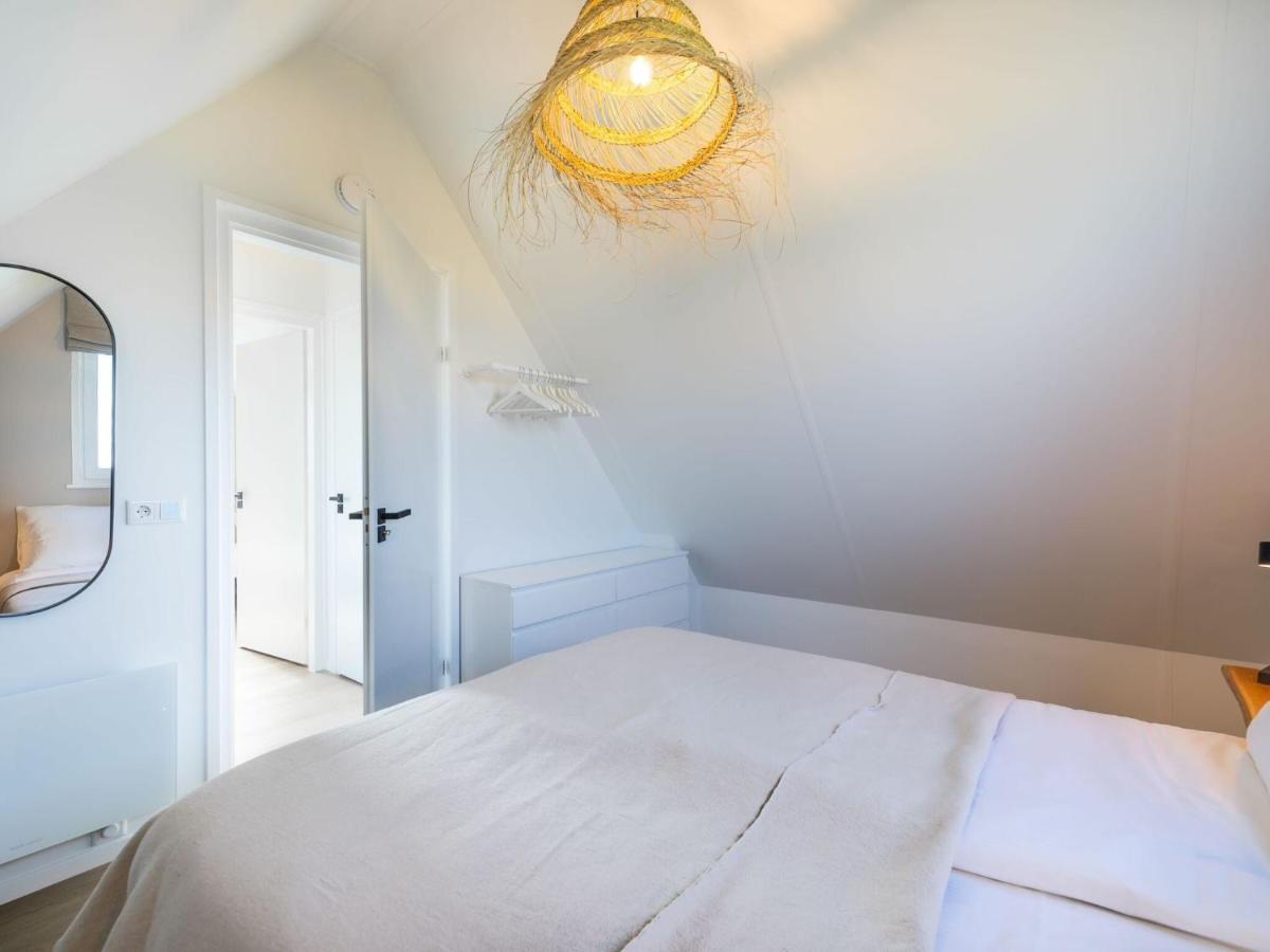 Cosy Holiday Home In Oostkapelle With A Garden Eksteriør bilde